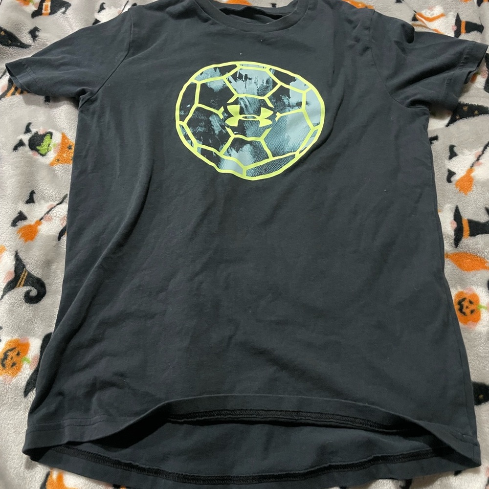 Under Armour Black Kids Shirt with Neon Graphic